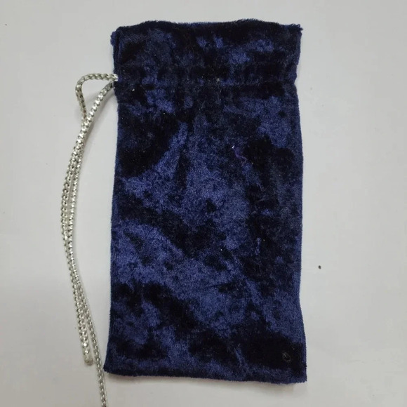Navy  blue velour pouch - Picture 1 of 4